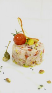Ricette-pesce-crudo-Tartare-di-ombrina-e-pistacchi